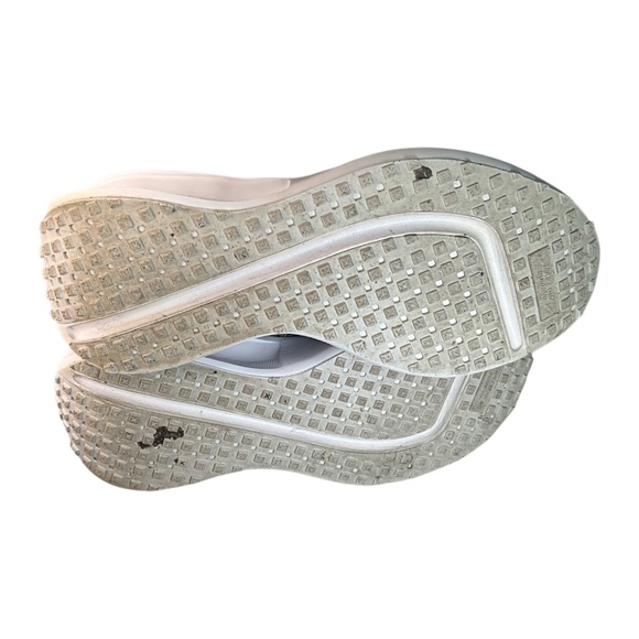 NIKE INTERACT RUN EASYON LIGHT CARBON FV5591-002 SIZE 9 Women's - Picture 9 of 11